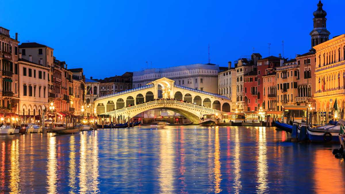 Come Arrivare a Venezia: Guida Completa per il Tuo Viaggio
