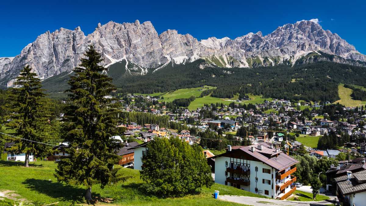 Feste ed Eventi a Cortina d'Ampezzo: La Regina delle Dolomiti